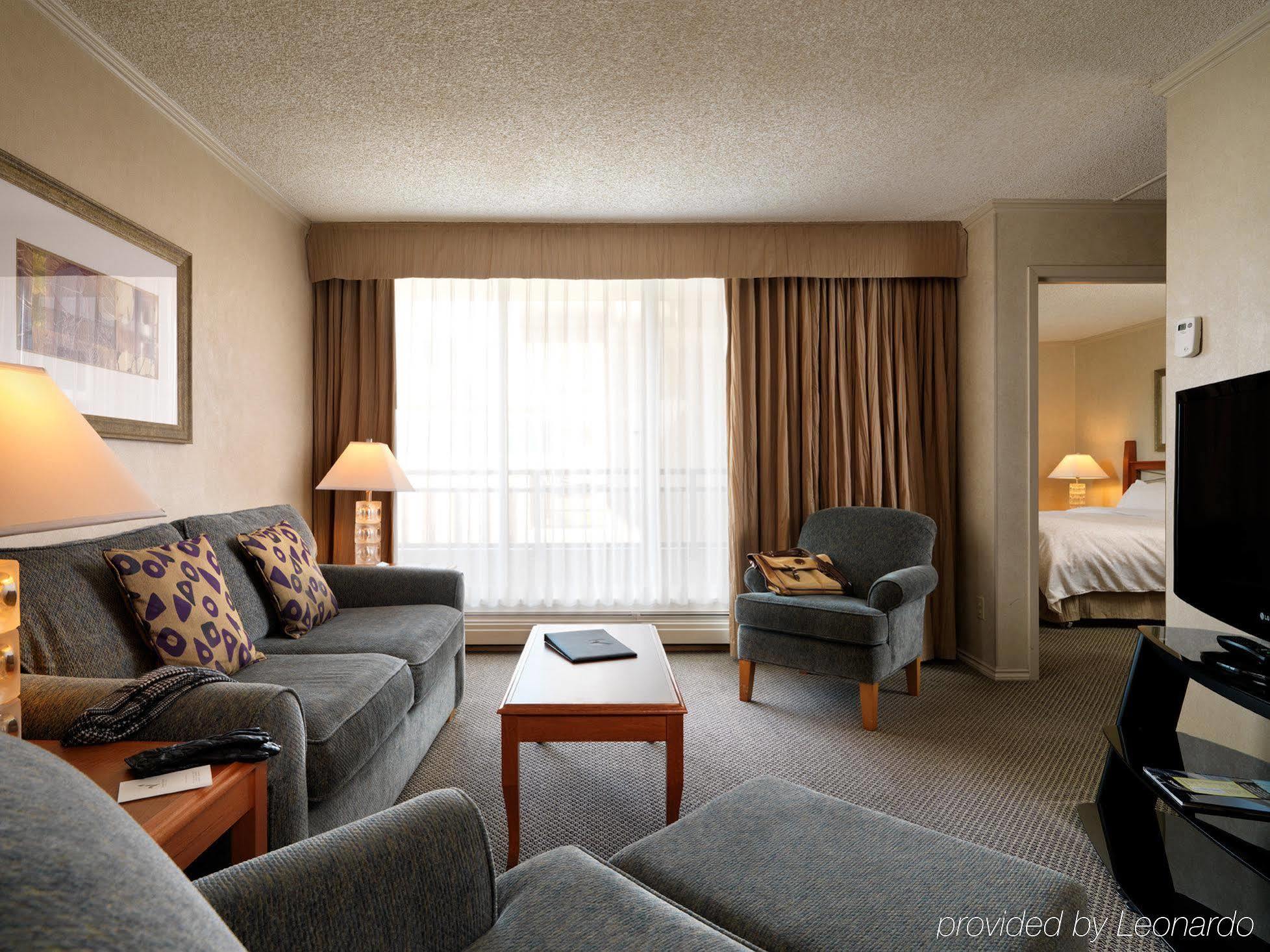 Chateau Victoria Hotel & Suites Zimmer foto