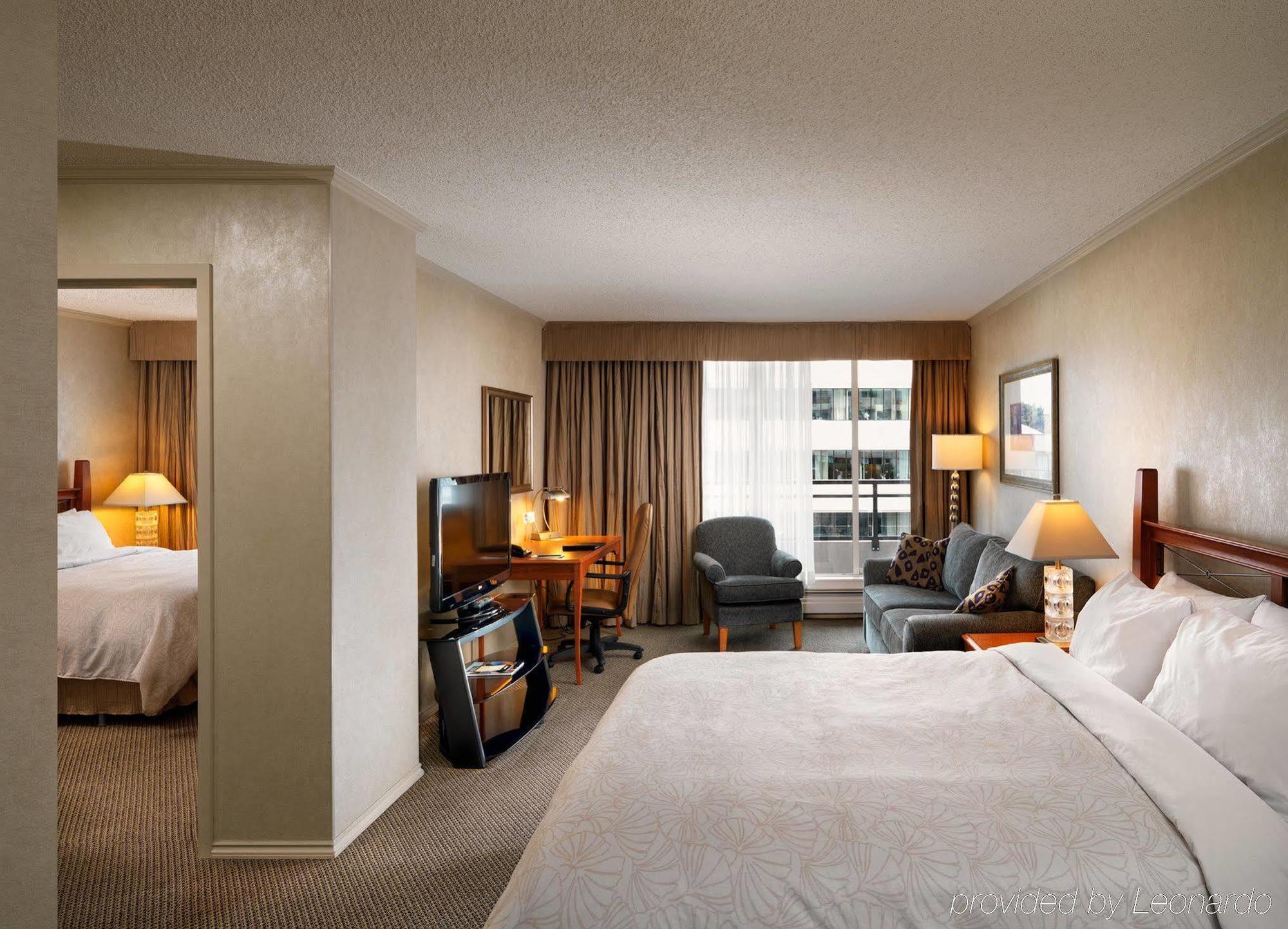 Chateau Victoria Hotel & Suites Zimmer foto